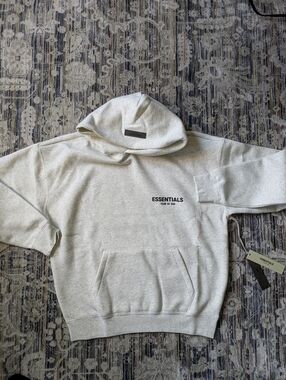 Fear of God Essentials Hoodie Light Oatmeal XS New w/ Tags Oversized Pullover